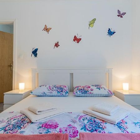 Apartman Antonija Cres Zewnętrze zdjęcie