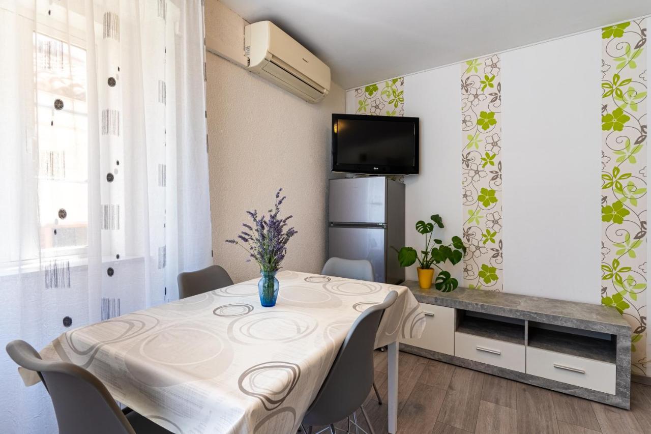 Apartman Antonija Cres Zewnętrze zdjęcie